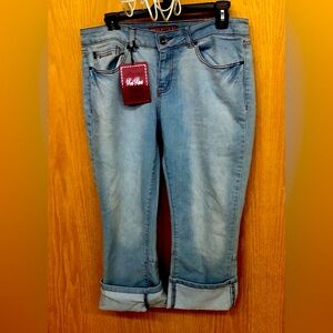 Red Rivet Women's Faded Denim Cuffed Capri Stretch Jeans